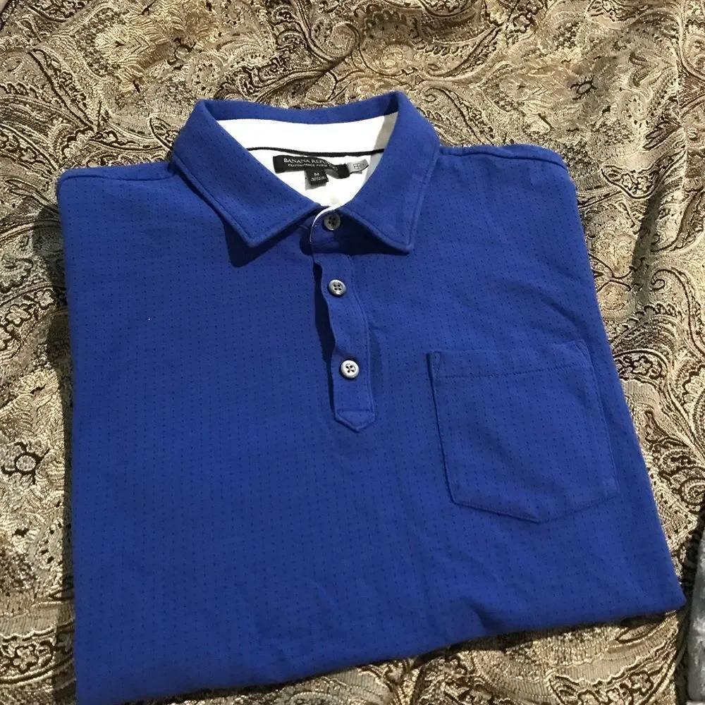 Banana republic size medium short sleeved polo excellent condition